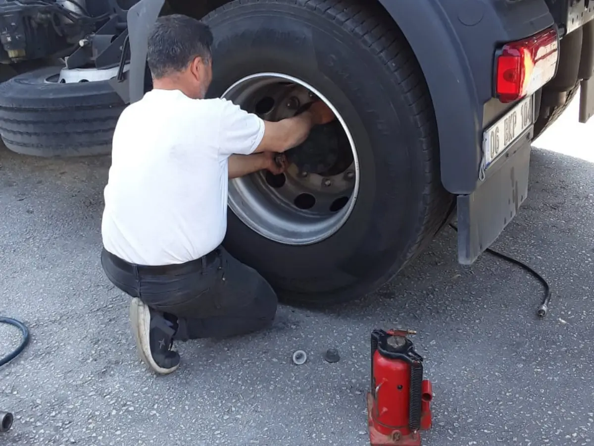 Onikişubat Oto Lastikçi